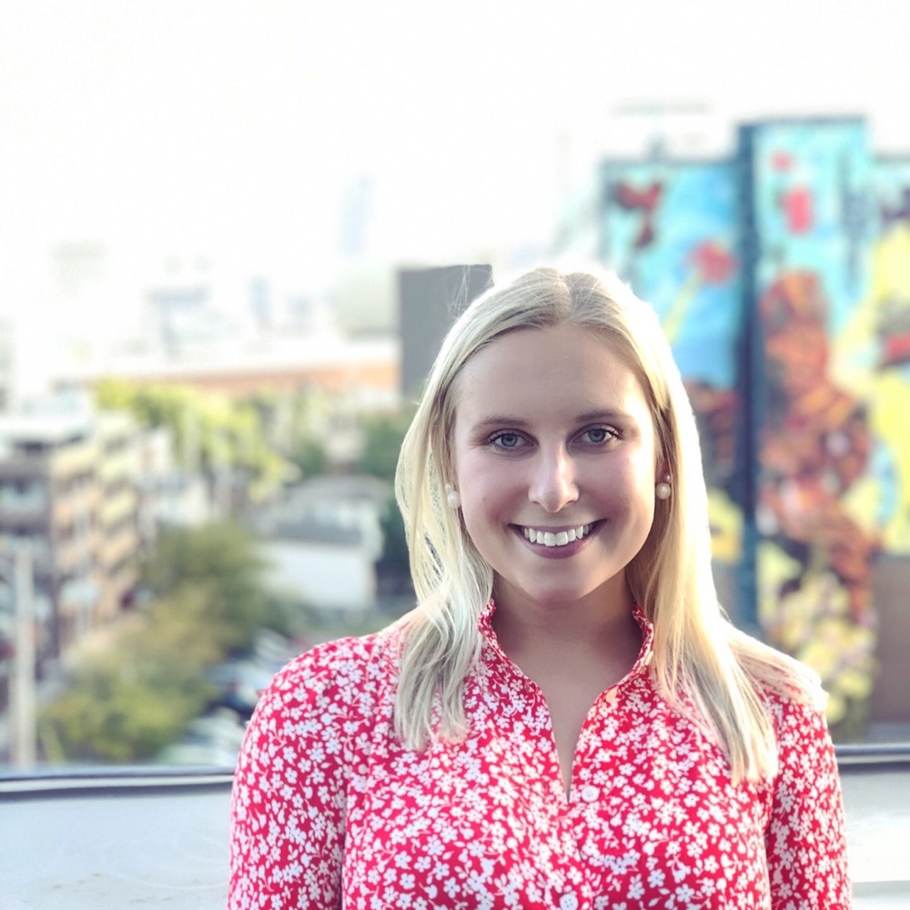 Meet your Posher, Monica